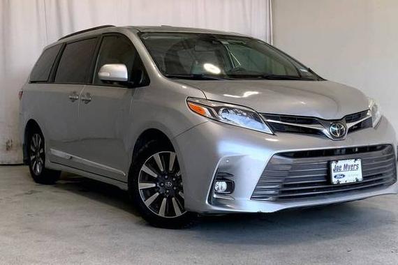 TOYOTA SIENNA 2019 5TDYZ3DC2KS004064 image