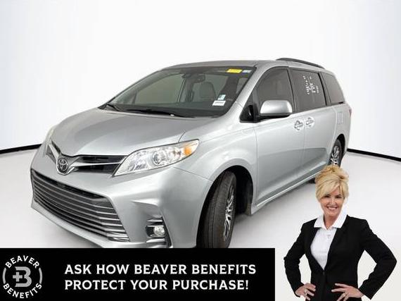 TOYOTA SIENNA 2019 5TDYZ3DC8KS004215 image