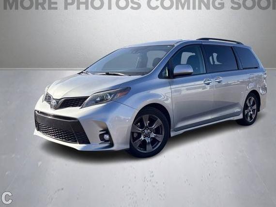TOYOTA SIENNA 2019 5TDXZ3DCXKS977219 image