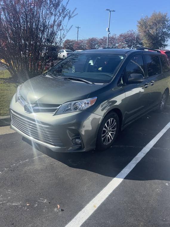 TOYOTA SIENNA 2019 5TDYZ3DC2KS996447 image TOYOTA SIENNA 2019 5TDYZ3DC2KS996447 image