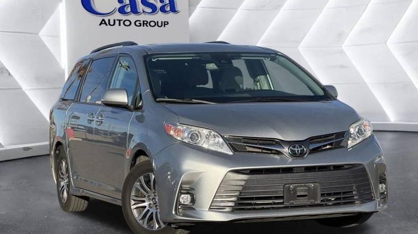 TOYOTA SIENNA 2019 5TDYZ3DC2KS975338 image