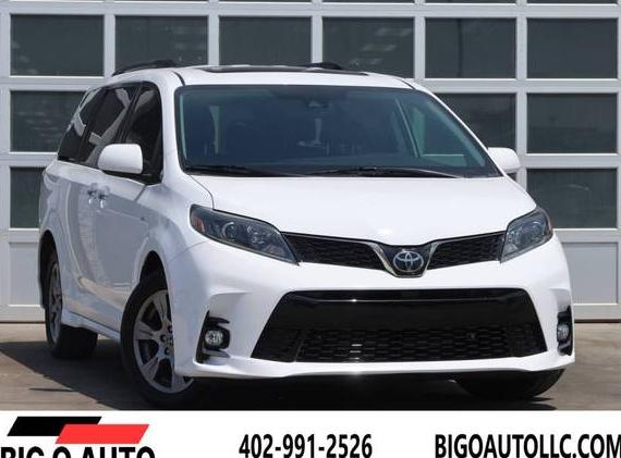 TOYOTA SIENNA 2019 5TDEZ3DC2KS213064 image