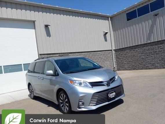 TOYOTA SIENNA 2019 5TDDZ3DCXKS221537 image