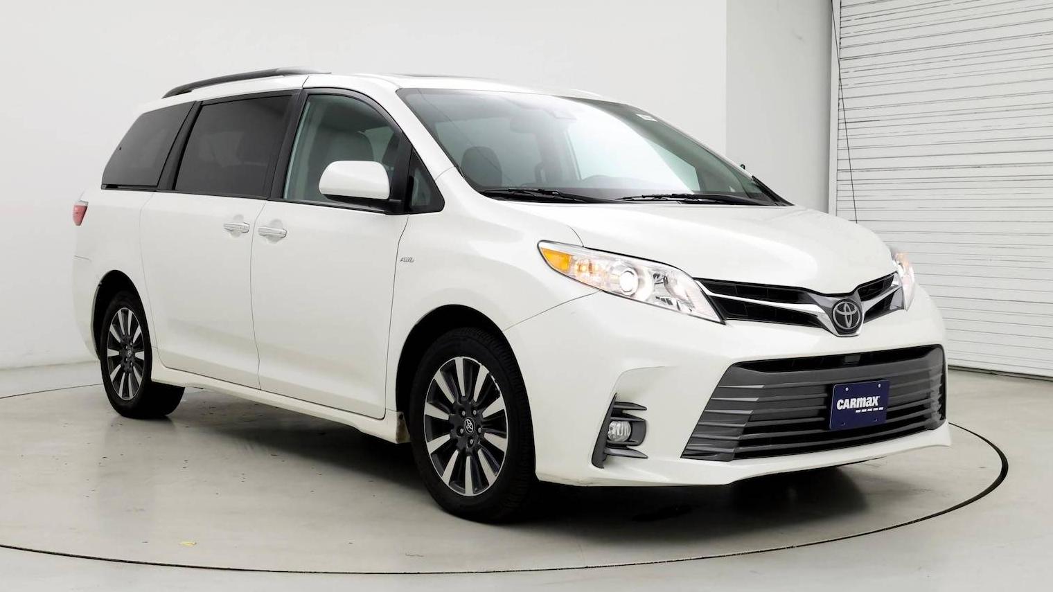 TOYOTA SIENNA 2019 5TDDZ3DC8KS214036 image