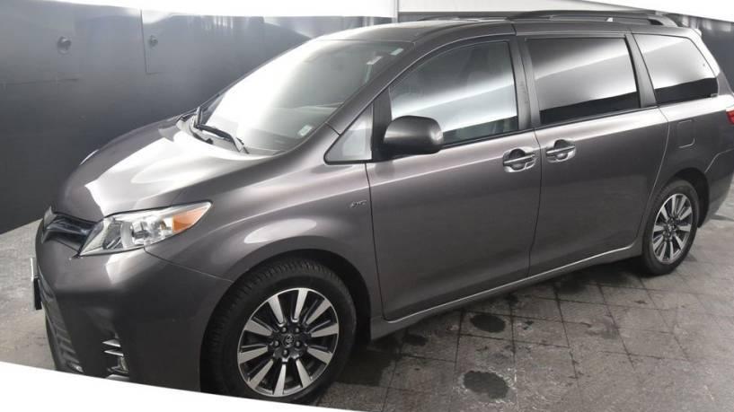 TOYOTA SIENNA 2019 5TDDZ3DC8KS220855 image