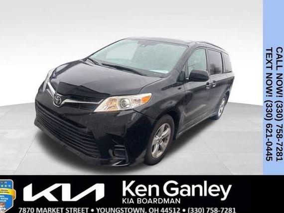 TOYOTA SIENNA 2019 5TDKZ3DC5KS992365 image