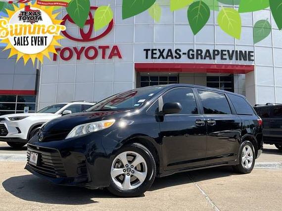 TOYOTA SIENNA 2018 5TDZZ3DC3JS923347 image