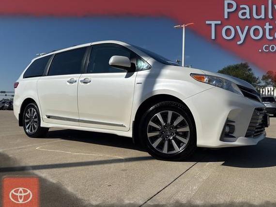 TOYOTA SIENNA 2018 5TDDZ3DC1JS205208 image