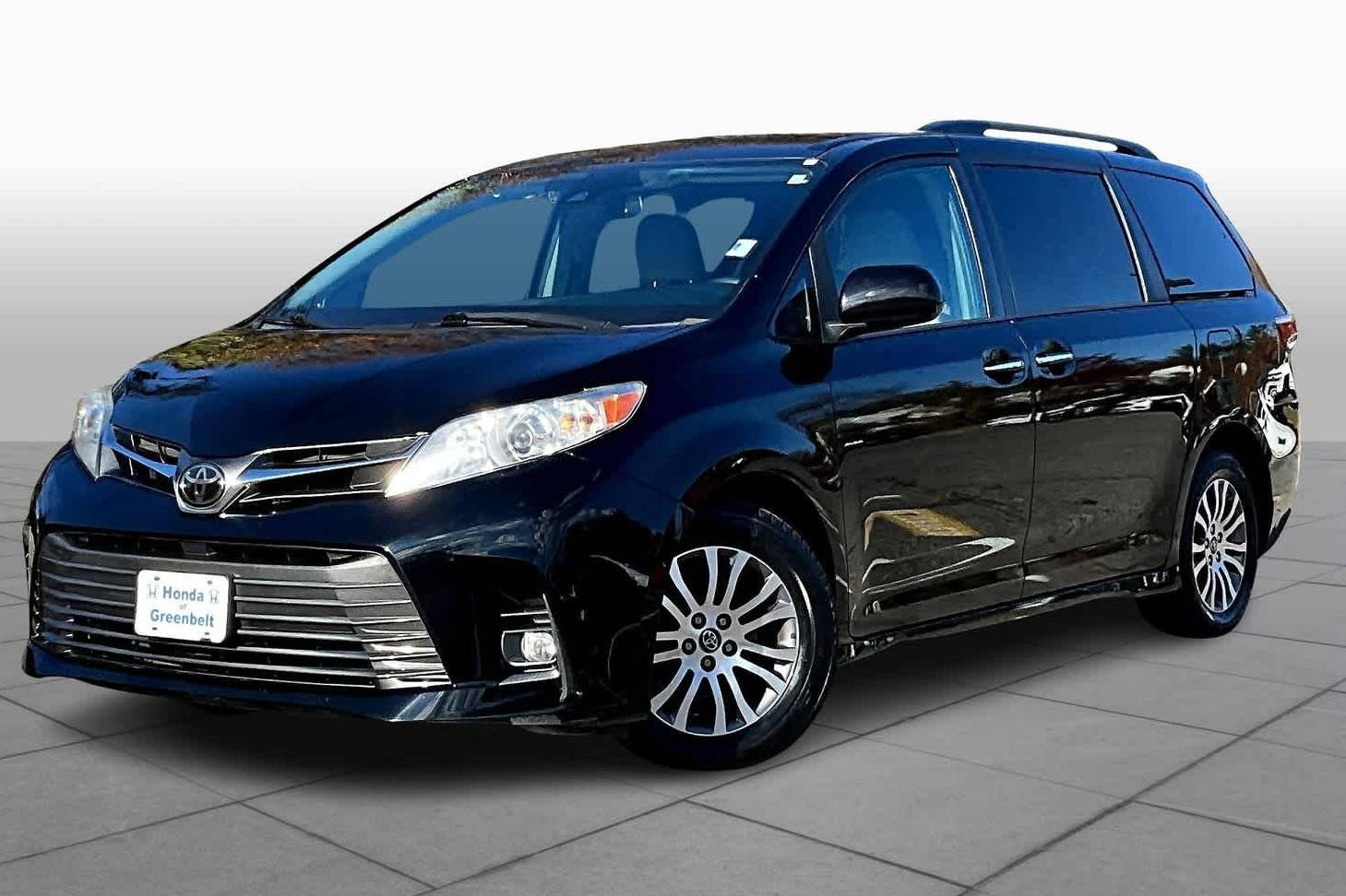 TOYOTA SIENNA 2018 5TDYZ3DC7JS928465 image