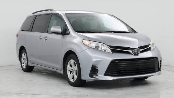 TOYOTA SIENNA 2018 5TDKZ3DC0JS924571 image