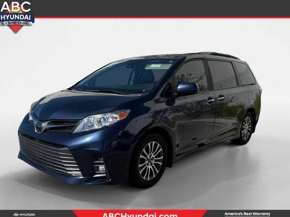 TOYOTA SIENNA 2018 5TDYZ3DC5JS941716 image