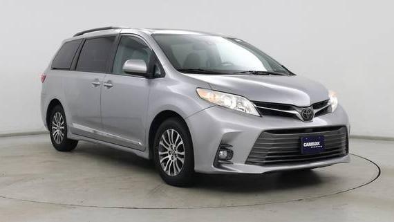 TOYOTA SIENNA 2018 5TDYZ3DC3JS955419 image