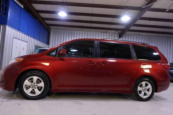 TOYOTA SIENNA 2018 5TDKZ3DC4JS962515 image TOYOTA SIENNA 2018 5TDKZ3DC4JS962515 image