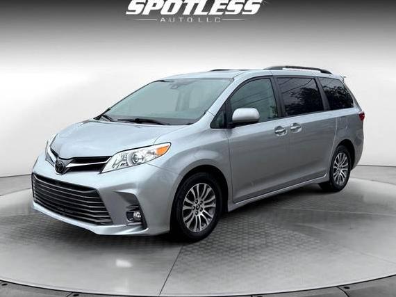 TOYOTA SIENNA 2018 5TDYZ3DC3JS918533 image