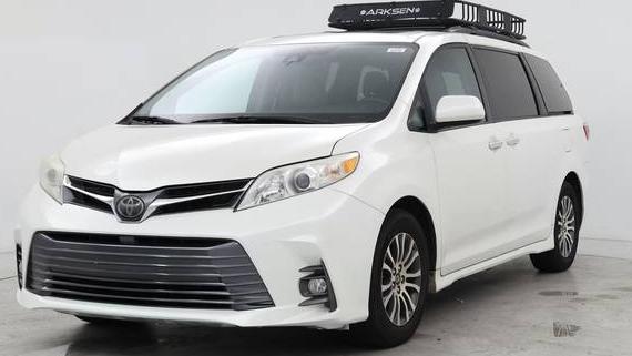TOYOTA SIENNA 2018 5TDYZ3DC6JS964101 image