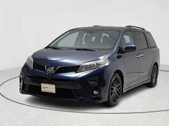 TOYOTA SIENNA 2018 5TDXZ3DC9JS909282 image TOYOTA SIENNA 2018 5TDXZ3DC9JS909282 image