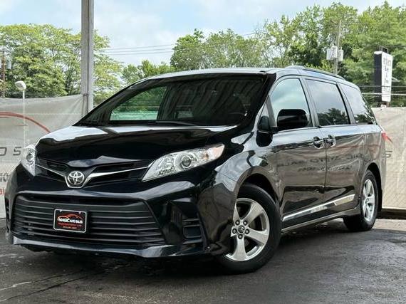 TOYOTA SIENNA 2018 5TDKZ3DC9JS932829 image TOYOTA SIENNA 2018 5TDKZ3DC9JS932829 image