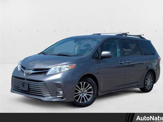 TOYOTA SIENNA 2018 5TDYZ3DC7JS917255 image