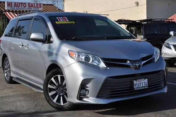 TOYOTA SIENNA 2018 5TDDZ3DC3JS190016 image