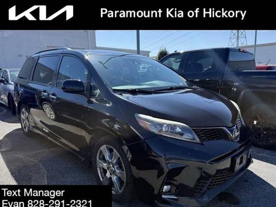 TOYOTA SIENNA 2018 5TDXZ3DC5JS952002 image TOYOTA SIENNA 2018 5TDXZ3DC5JS952002 image