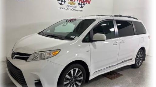 TOYOTA SIENNA 2018 5TDJZ3DC7JS195819 image