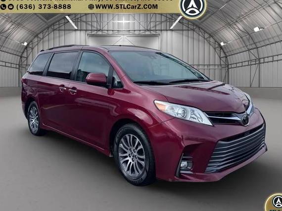 TOYOTA SIENNA 2018 5TDYZ3DC0JS919106 image