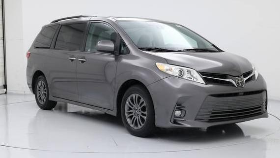 TOYOTA SIENNA 2018 5TDYZ3DC0JS955247 image