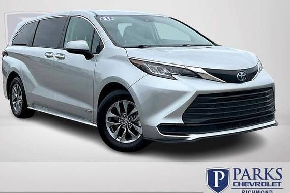 TOYOTA SIENNA 2021 5TDKRKECXMS064904 image