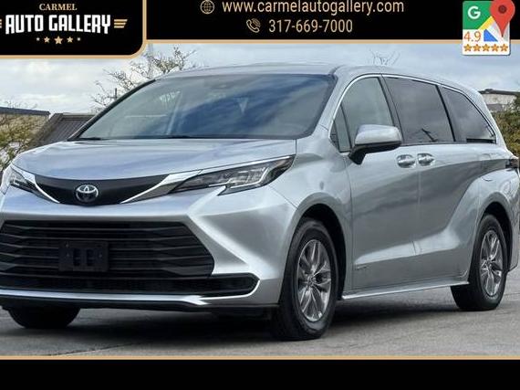 TOYOTA SIENNA 2021 5TDKSKFC3MS032167 image