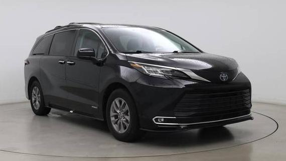 TOYOTA SIENNA 2021 5TDJRKECXMS066938 image