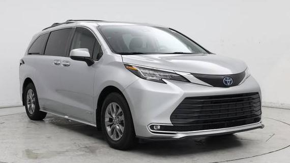 TOYOTA SIENNA 2021 5TDYRKECXMS047322 image