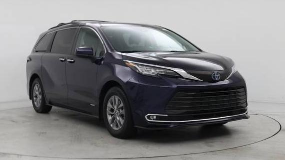 TOYOTA SIENNA 2021 5TDJRKECXMS021918 image