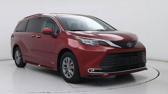 TOYOTA SIENNA 2021 5TDYSKFC3MS016691 image