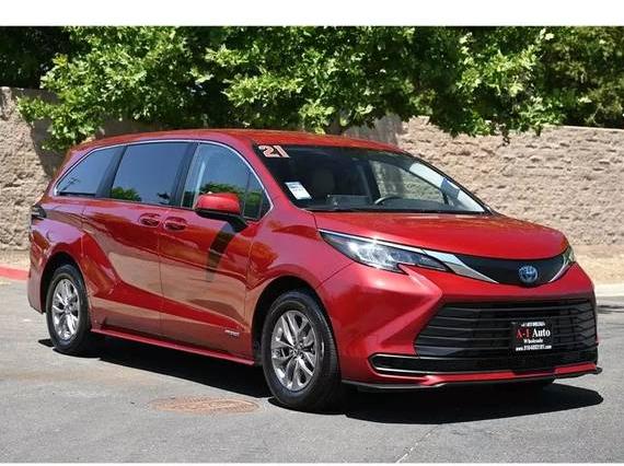 TOYOTA SIENNA 2021 5TDKRKECXMS034074 image