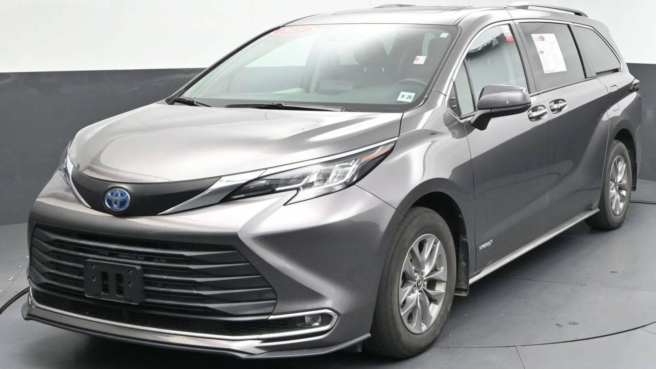 TOYOTA SIENNA 2021 5TDYSKFC8MS039478 image