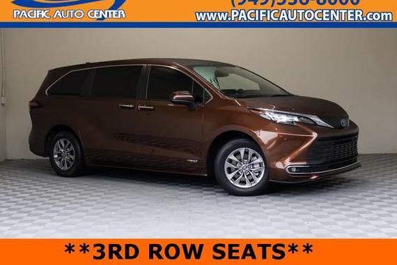 TOYOTA SIENNA 2021 5TDYRKEC5MS035823 image