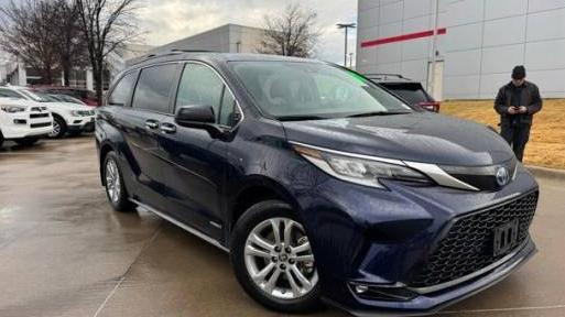 TOYOTA SIENNA 2021 5TDDSKFC1MS035559 image