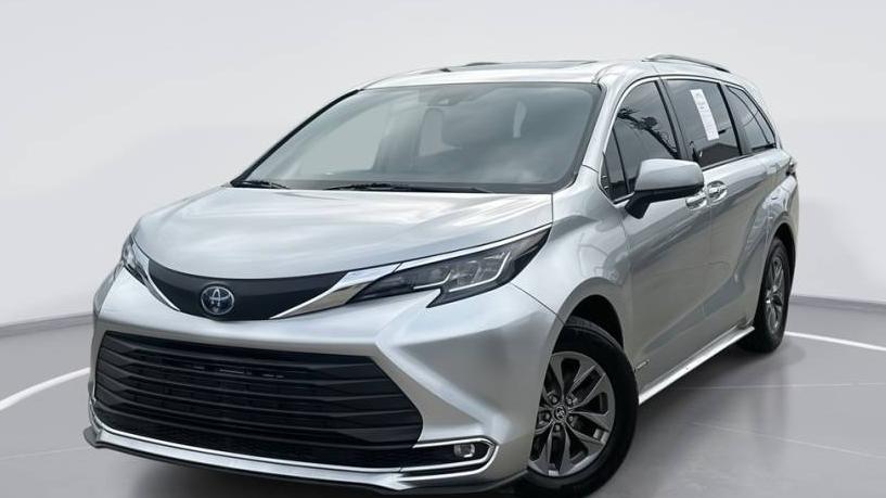 TOYOTA SIENNA 2021 5TDYRKEC4MS049289 image