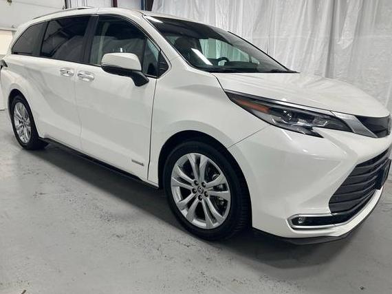 TOYOTA SIENNA 2021 5TDERKEC3MS049318 image