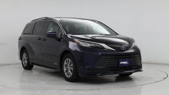TOYOTA SIENNA 2021 5TDKSKFC7MS028526 image