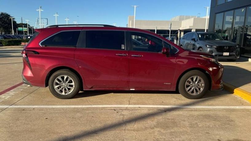 TOYOTA SIENNA 2021 5TDYRKEC5MS055571 image