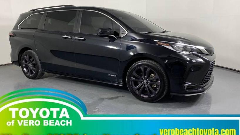 TOYOTA SIENNA 2021 5TDXRKEC5MS051614 image