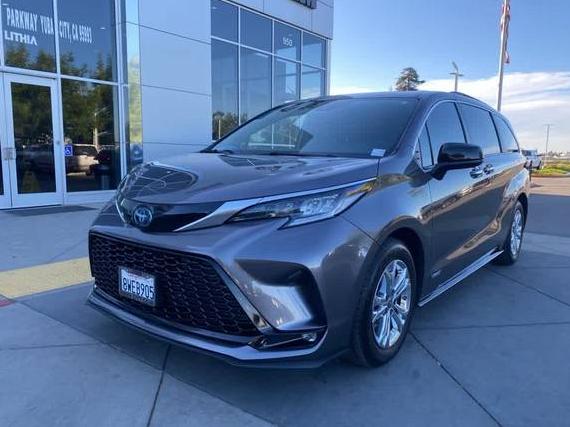 TOYOTA SIENNA 2021 5TDDSKFC7MS018572 image