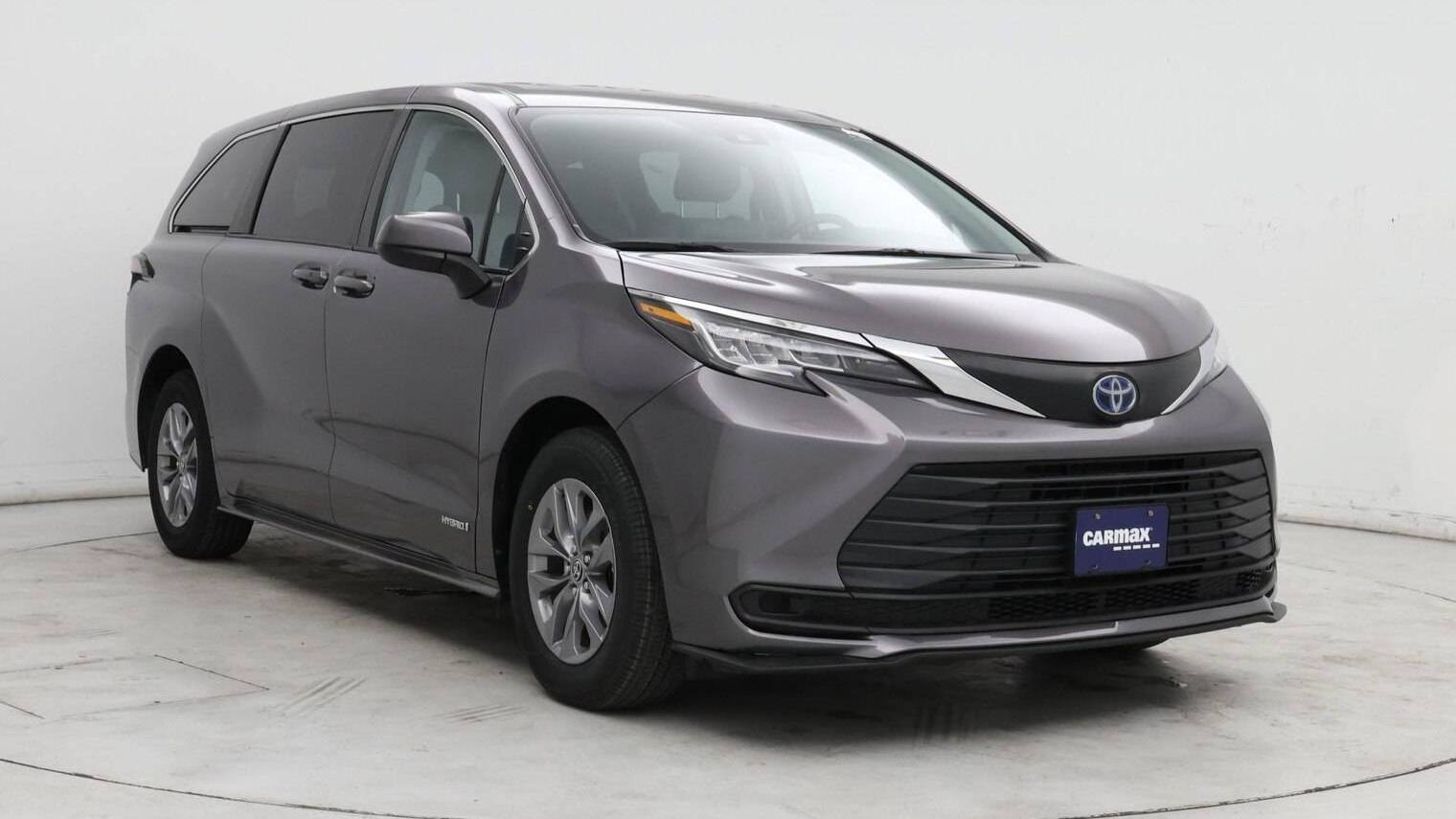 TOYOTA SIENNA 2021 5TDKRKEC3MS062539 image