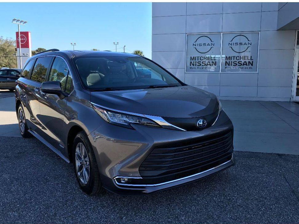 TOYOTA SIENNA 2021 5TDYRKEC3MS058551 image