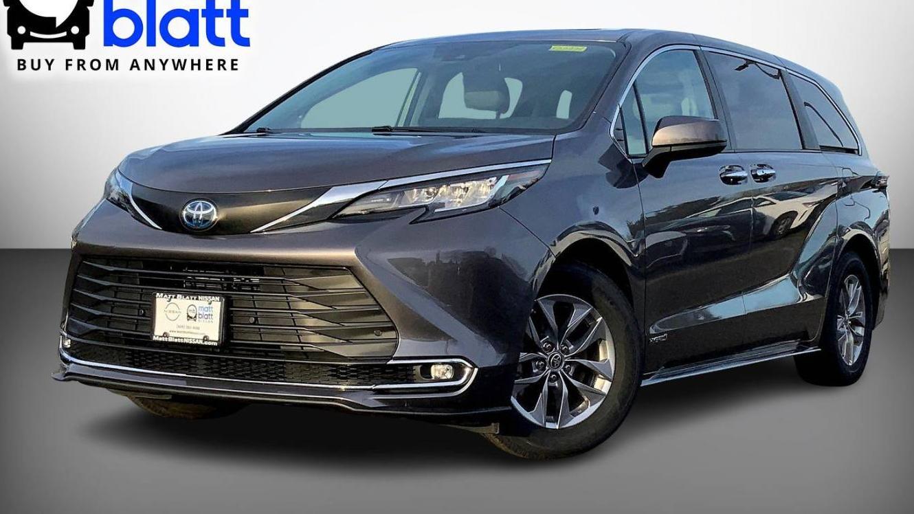 TOYOTA SIENNA 2021 5TDYSKFC9MS004142 image