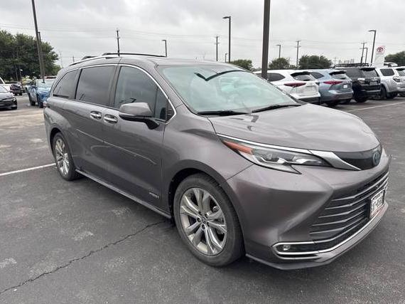 TOYOTA SIENNA 2021 5TDERKEC0MS020794 image