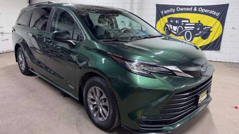 TOYOTA SIENNA 2021 5TDBRKEC1MS056433 image