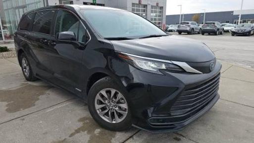 TOYOTA SIENNA 2021 5TDKRKEC4MS013804 image