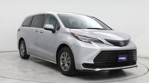 TOYOTA SIENNA 2021 5TDKRKEC3MS006908 image